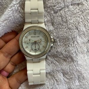 Michael Kors oversized rose white &silver studded